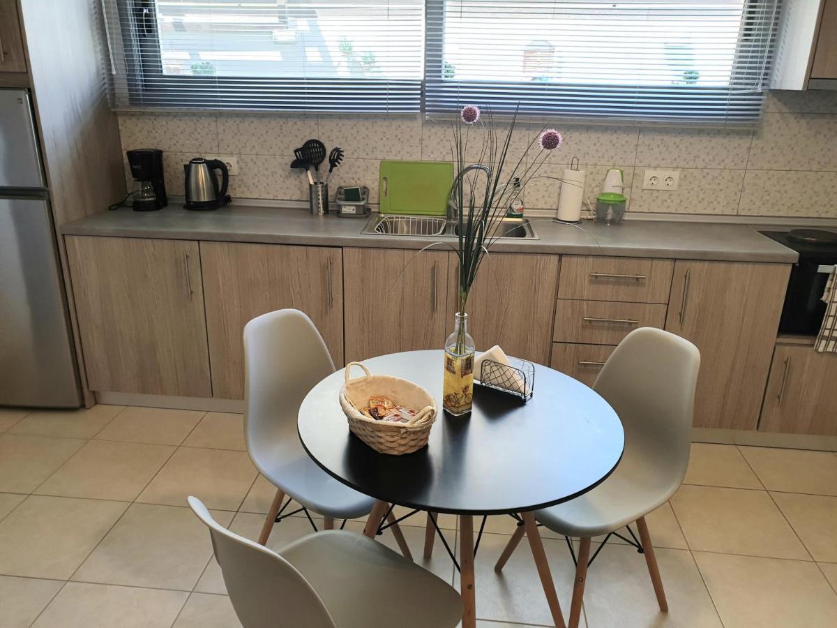 Green - Comfy Center Rodos 阿斯格罗 外观 照片